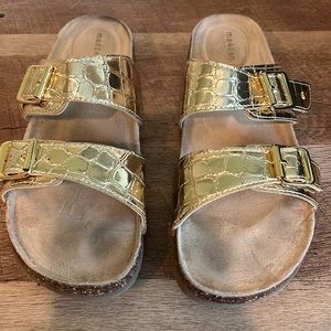 Madden Girl Birkenstock Gold Size 11